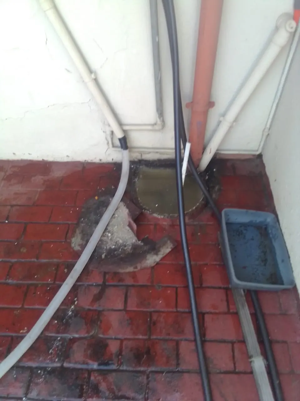Emergency drain unblocking in Ferndale Emergency drain unblocking in Ferndale – pricing & 24/7 call-out